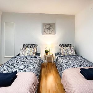 Habitación con 2 Camas Individuales